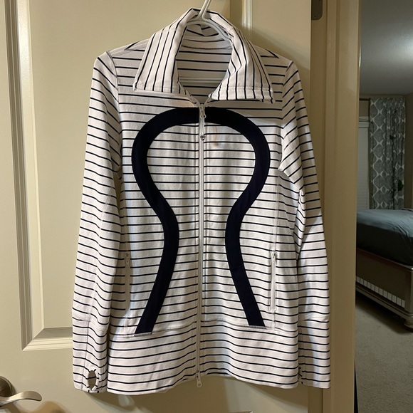 Lululemon Quiet Stripe In Stride Jacket - Picture 2 of 7